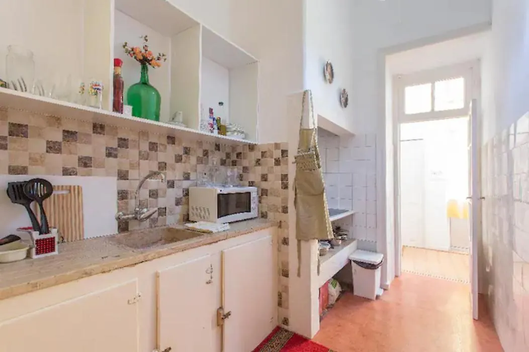 Private Room A Lisbon Homestay
